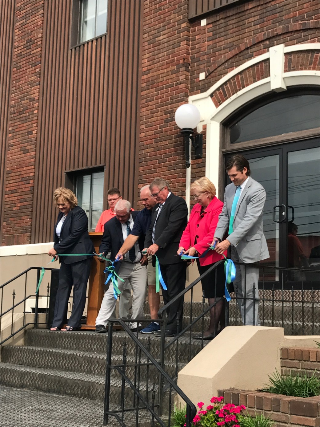 6F4F4962-B464-4AB8-8228-E94CA7C21F82